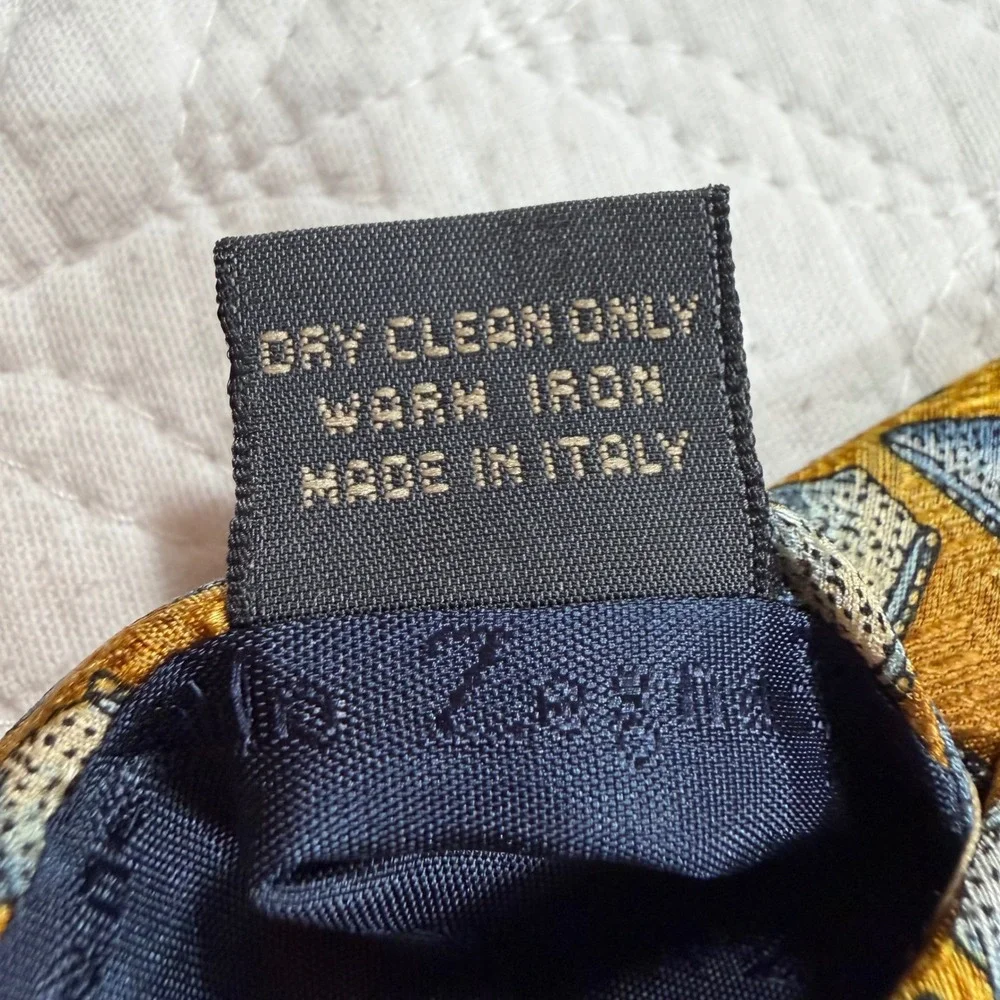 Ermenegildo Zegna 100% Silk Tie Geometric Pattern Mustard Blue Made in Italy Men